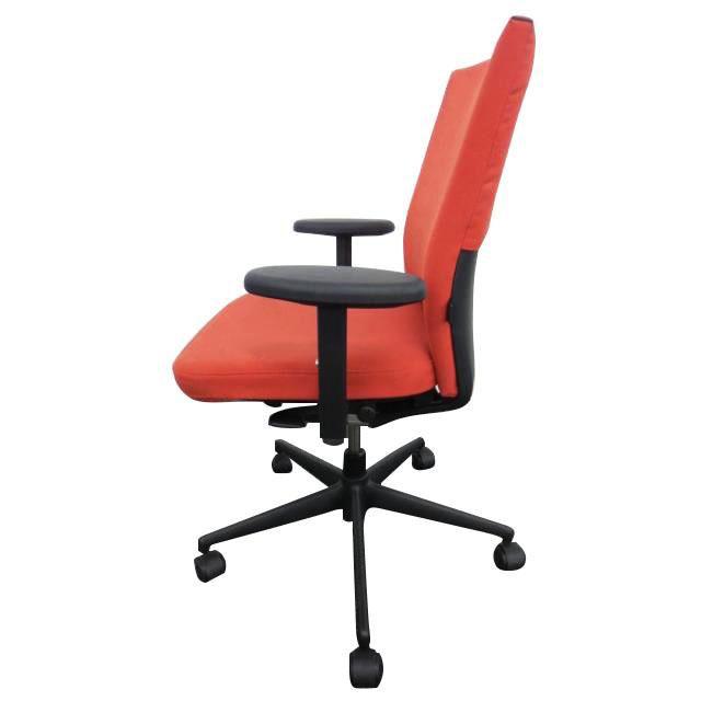Vitra(ヴィトラ) アクセスプラス 肘付チェア