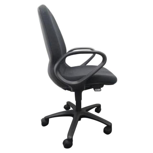 オカムラ CXチェアのレンタル | 椅子・オフィスチェア | オフィス家具のレンタルバスターズ
