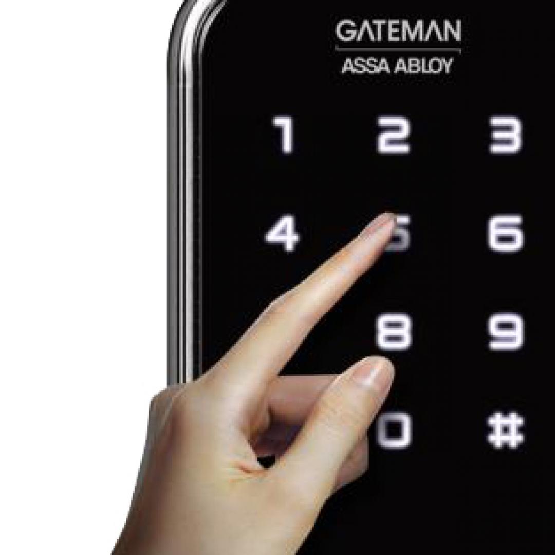 ICカード対応　GATEMAN Nero ドアロック（電子錠）