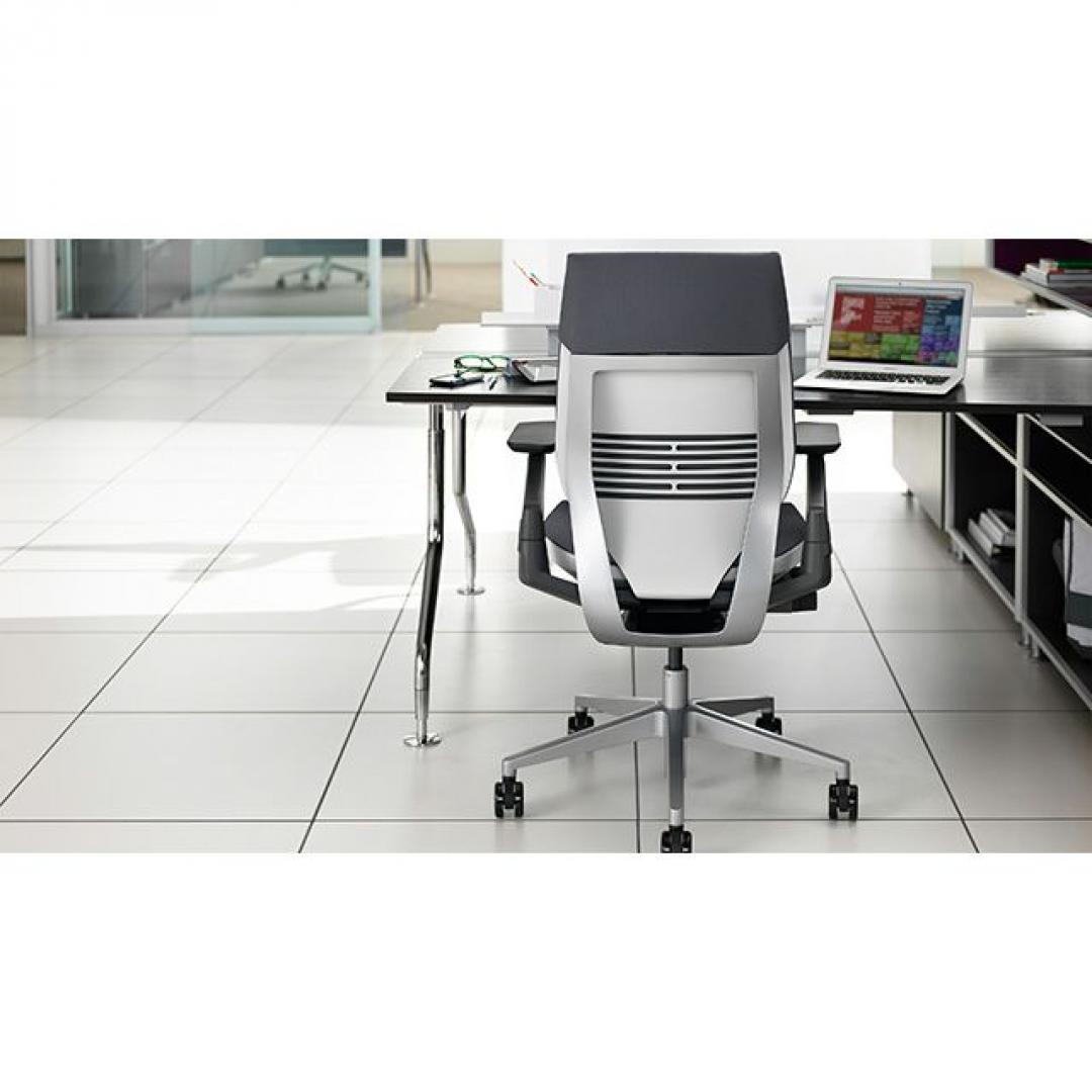 Steelcase Gestureチェアのレンタル | 椅子・オフィスチェア | オフィス家具のレンタルバスターズ