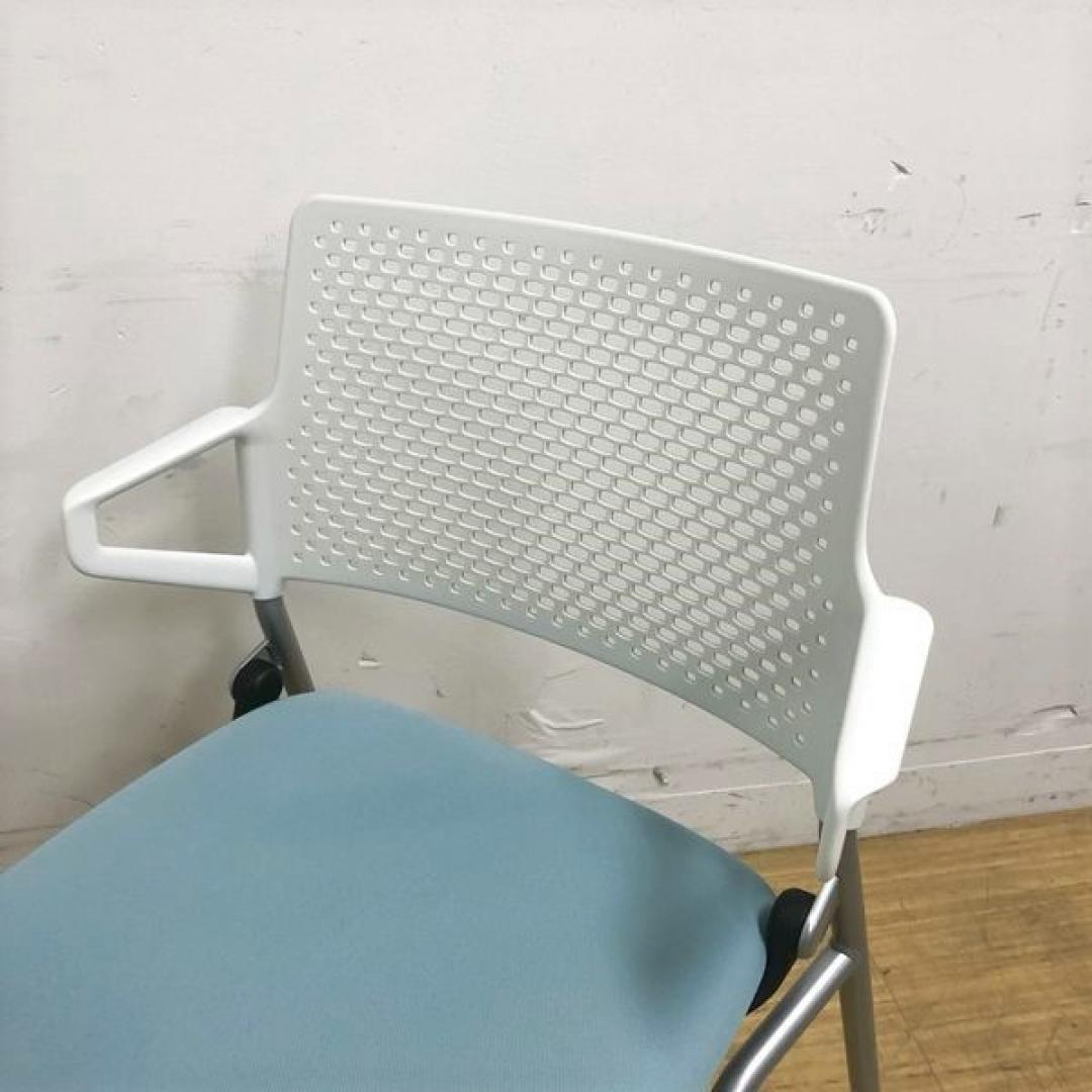 内田洋行(UCHIDA)　FM-345　ミーティングチェア