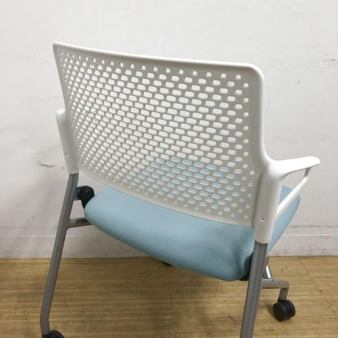 内田洋行(UCHIDA)　FM-345　ミーティングチェア