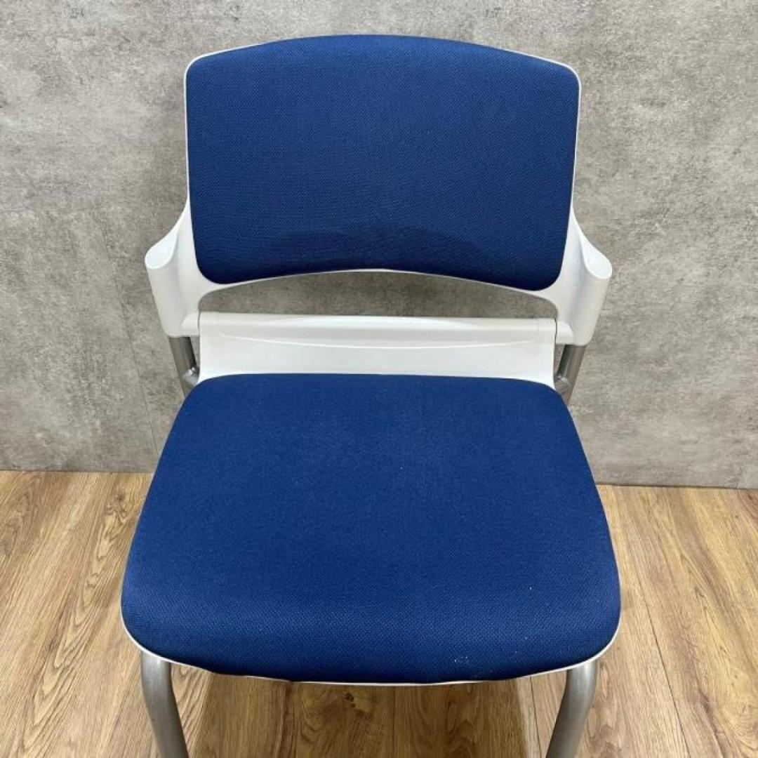 内田洋行(UCHIDA)　MF-180　ミーティングチェア