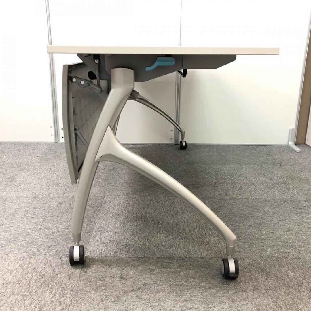 オカムラ スタックテーブル リリッシュ 幅1500mm×奥行き600mm