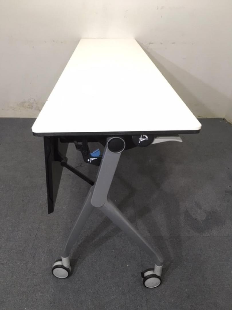 オカムラ スタックテーブル インターアクトNT 幅1800mm×奥行き450mm