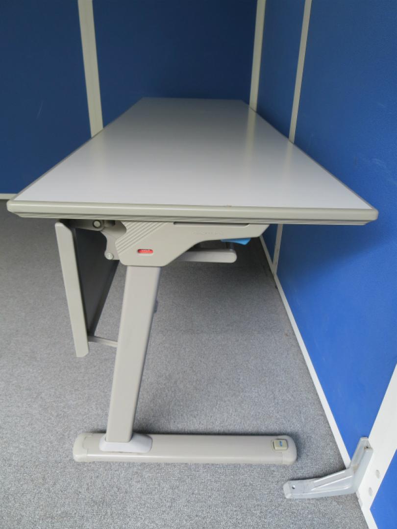 オカムラ スタックテーブル 8184型 幅1800mm×奥行き600mm