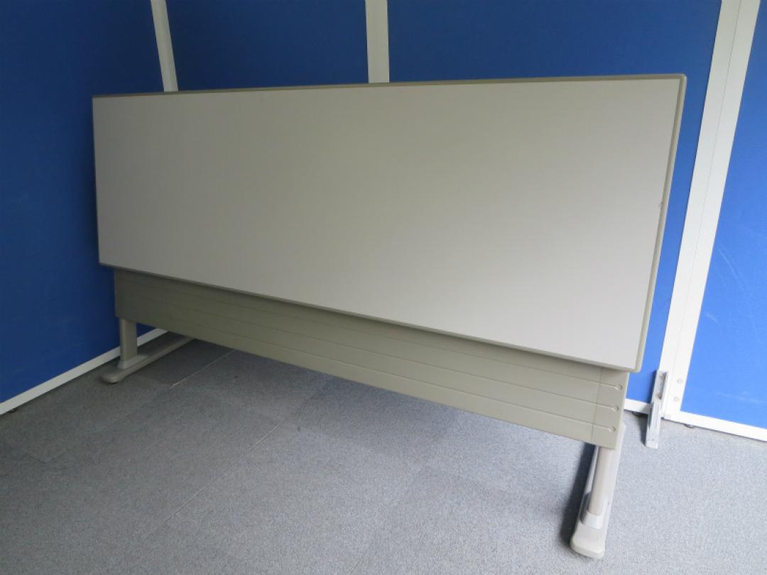 オカムラ スタックテーブル 8184型 幅1800mm×奥行き600mm