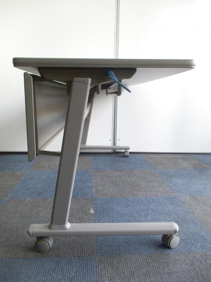 オカムラ スタックテーブル 8184型 幅1500mm×奥行き450mm